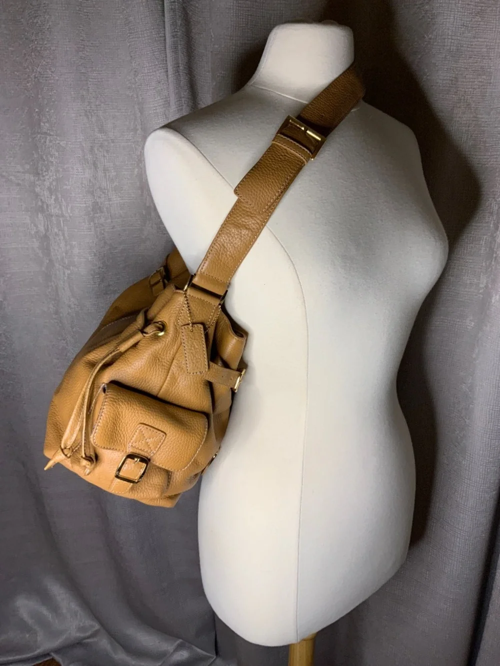 Maxx New York Tan Leather Bag